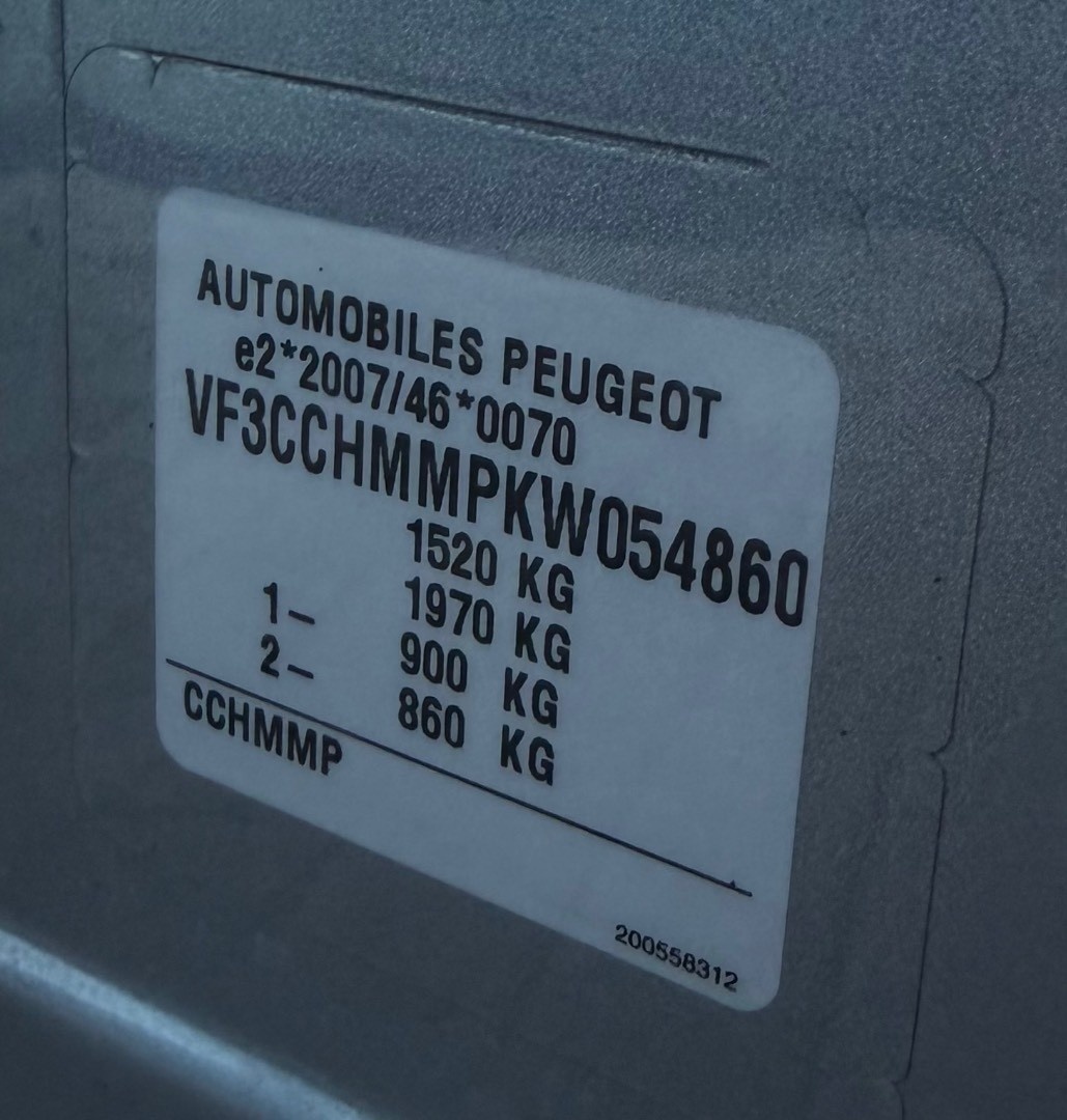 Peugeot 208 1.2 PureTech Active E6.2 - 11