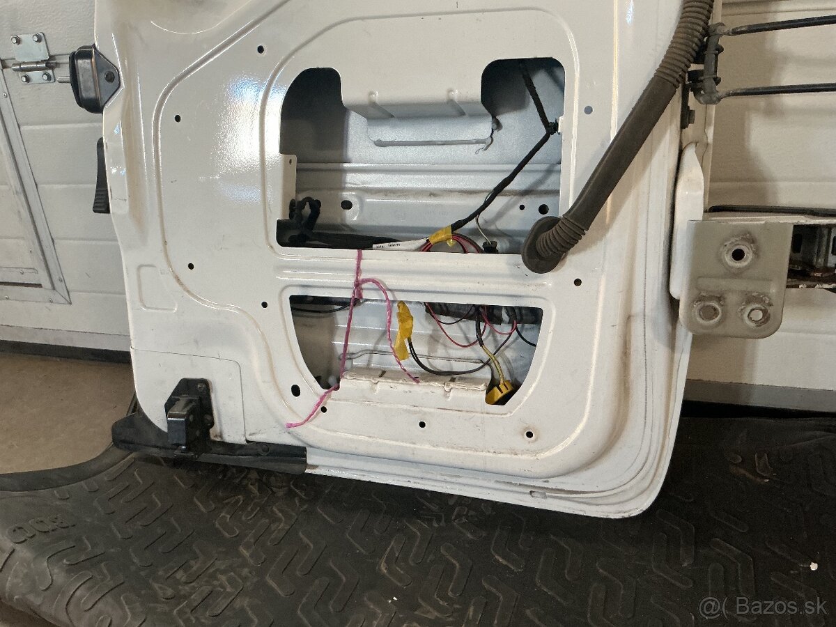 Citroen Jumpy max - kufr. dveře. 2015 - 11