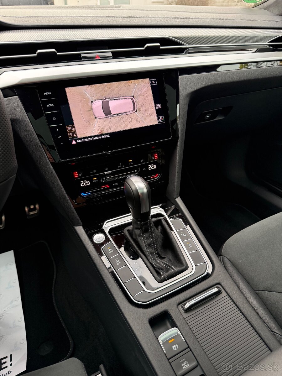 VW Arteon SB R-Line 2.0TDi 147Kw 4x4 PANO/ŤAŽNÉ/DCC/MATRIX - 11
