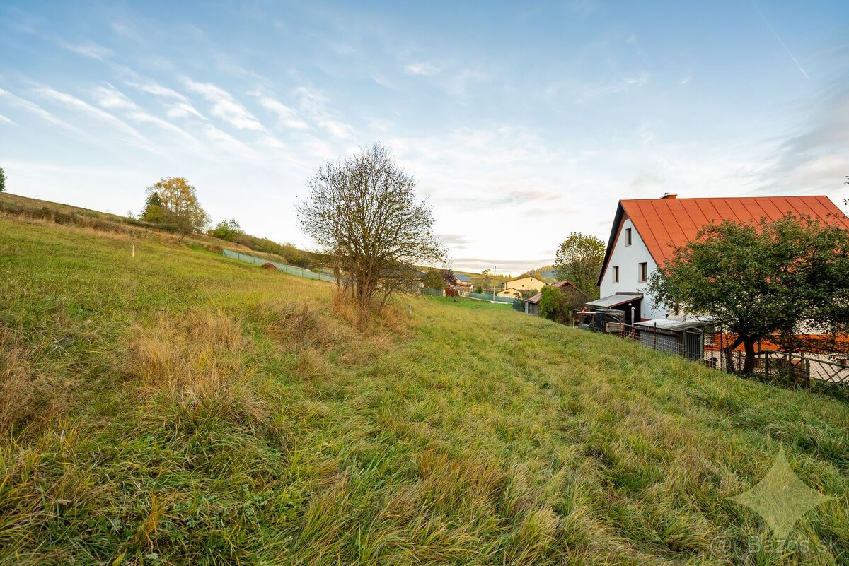 Stavebný pozemok na RD v obci Korňa, 1441 m² - 11