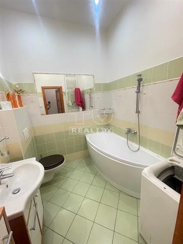 PREDANÝ- EXKLUZÍVNE 2 IZBOVY BYT , Žilina , 47,2m2 - 11