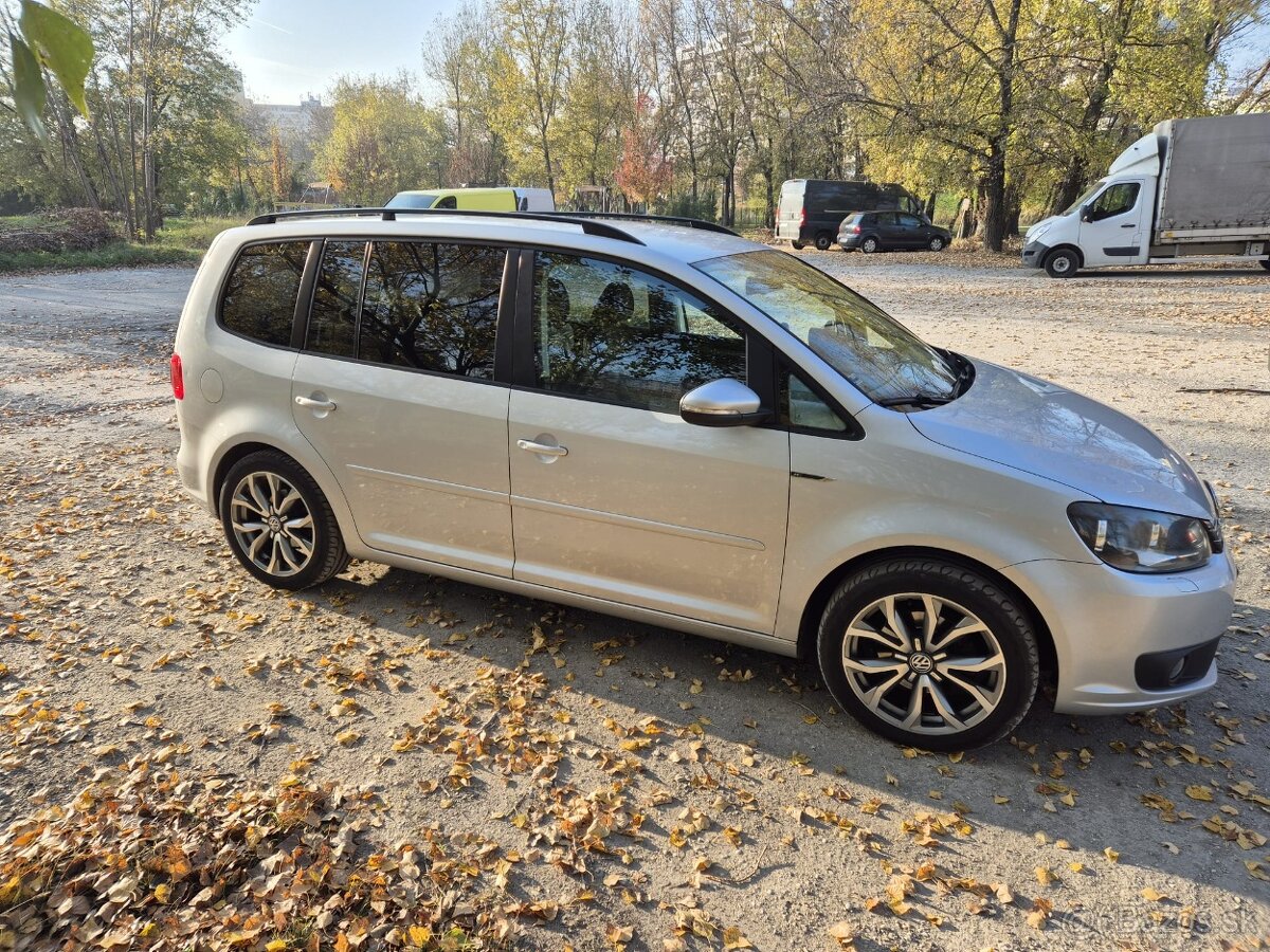 Vw Touran - 11