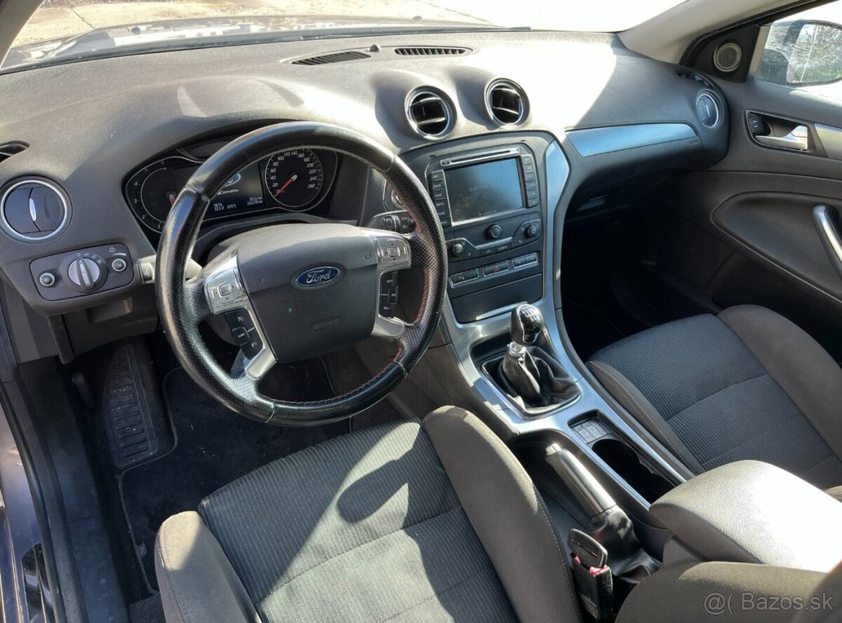 Ford Mondeo 2.2TDCi - 11