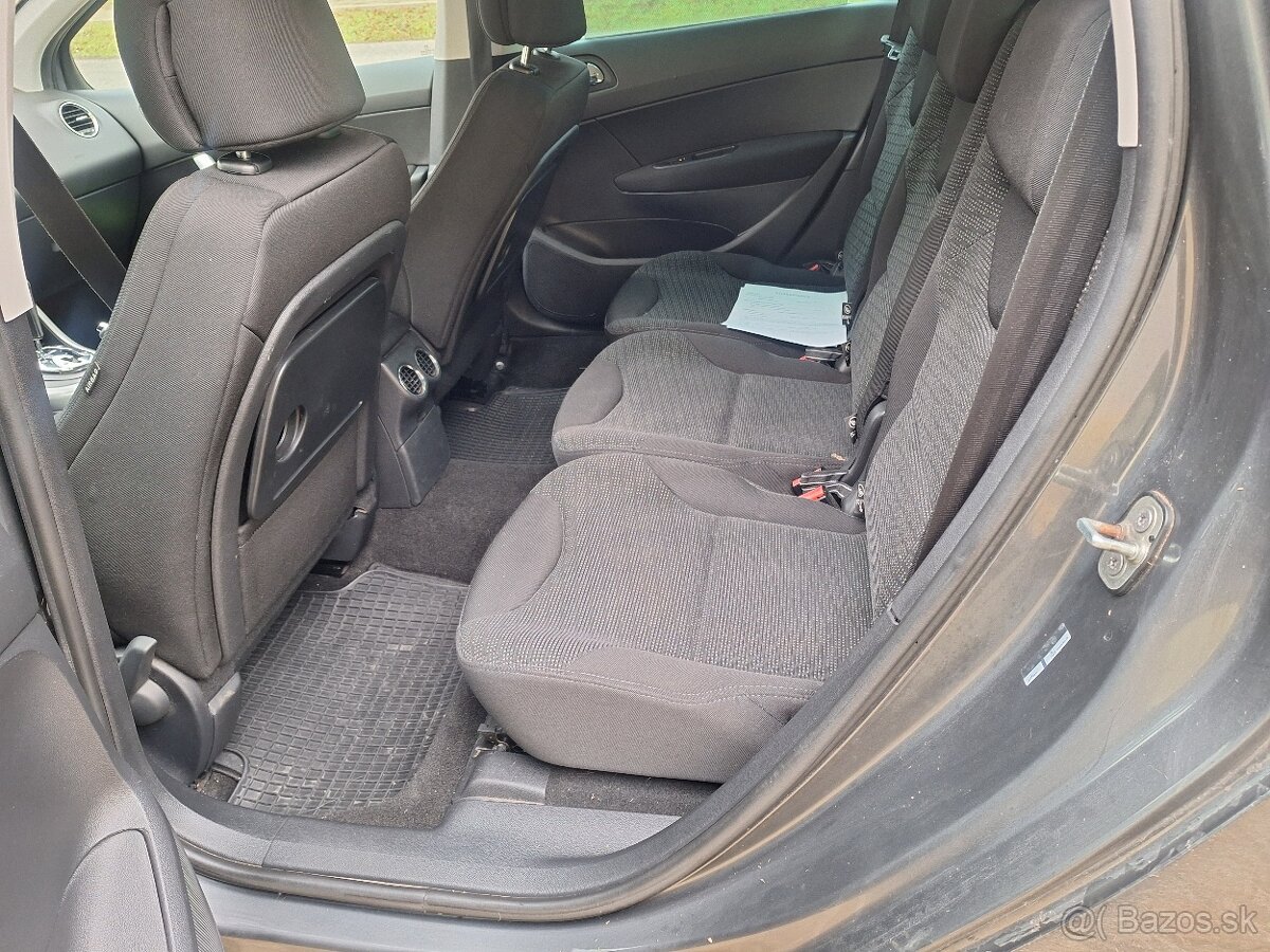 PEUGEOT 308 SW 1,6 BENZÍN AUTOMAT NOVÁ STK,EK 12/2027 - 11