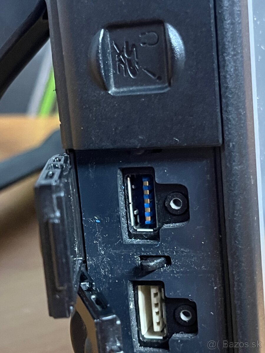 Panasonic CF-D1 výkonný turbo tablet I5 6300 - 11