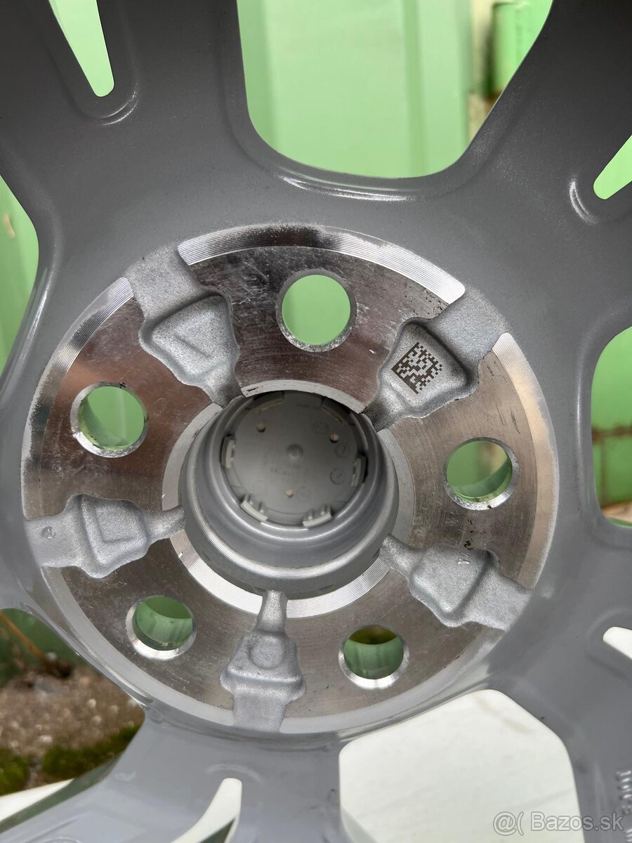 Elektróny range Rover velar r21 , 5x112 - 11