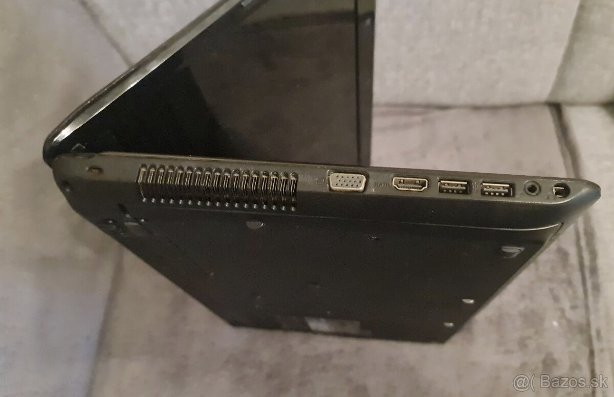 Asus A52J a Asus X52J - 11