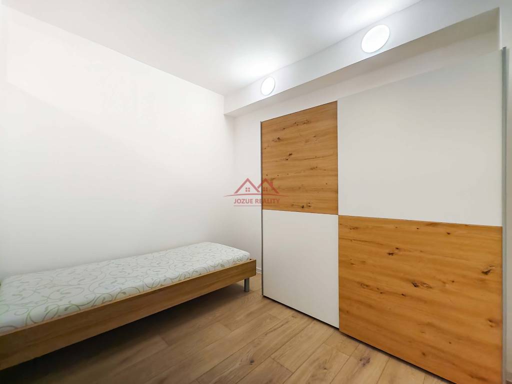 PRENÁJOM: Útulný zrekonštruovaný 3-izbový tehlový byt, Podhr - 11