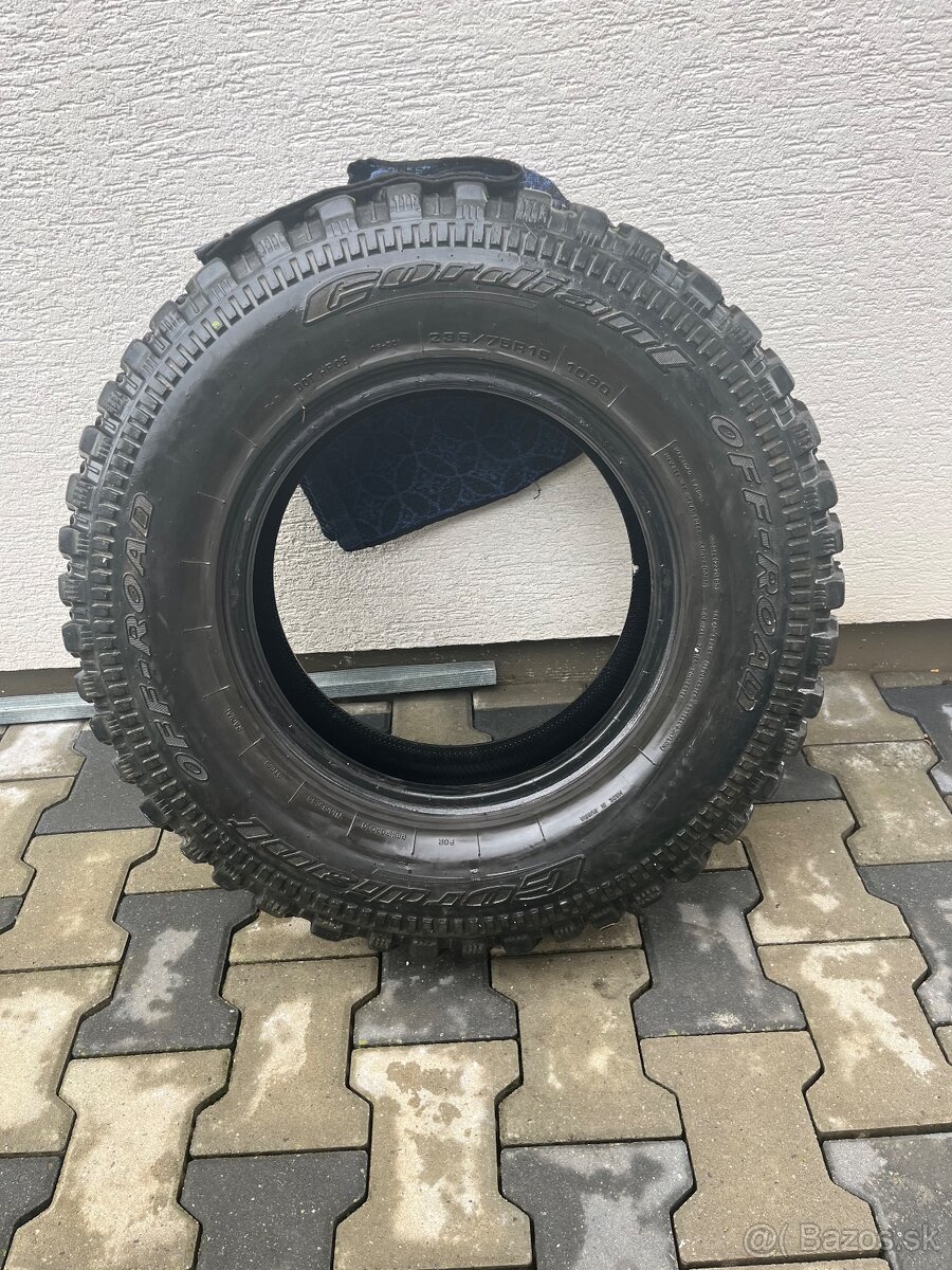 Pneumatiky Hyundai Galoper - 11