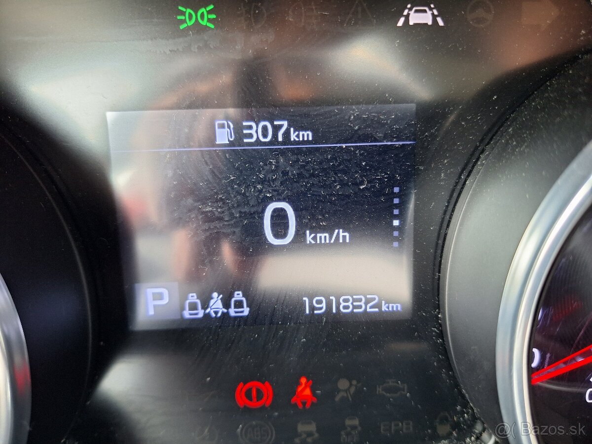 Kia Ceed SW 1.6 CRDi 136k Gold A/T r.v.2020, kúp. v SR - 11