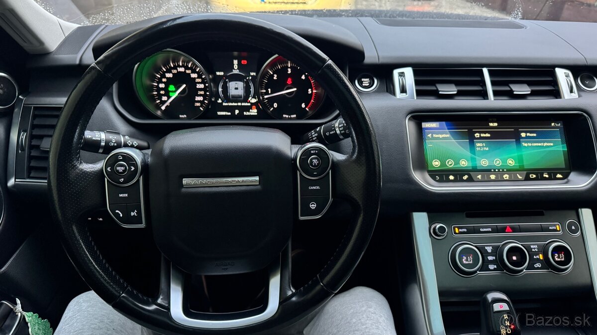 Land Rover Range Rover Sport 3.0D TDV6 - 11