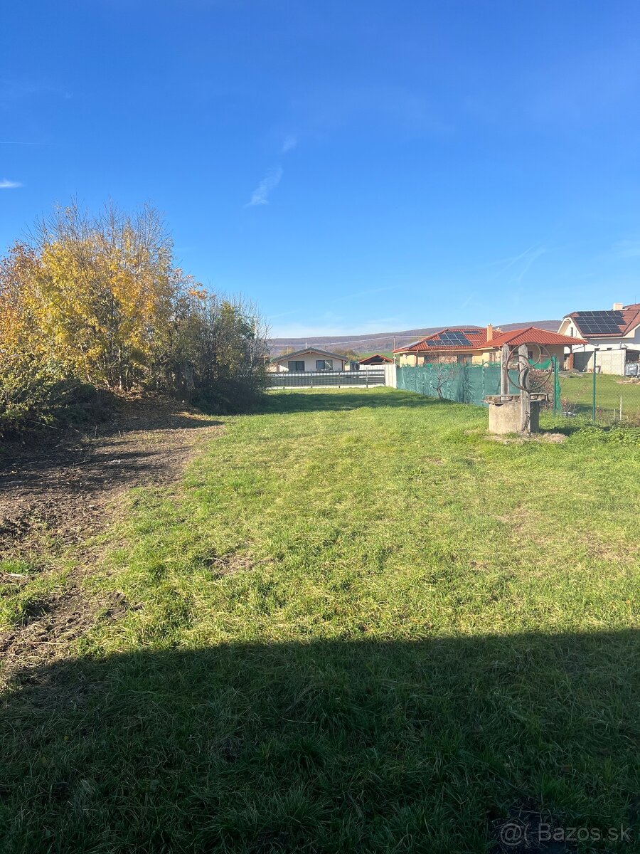 Predaj Dom s pozemkom 1.280 m2 Nová Dedina Levice - 11