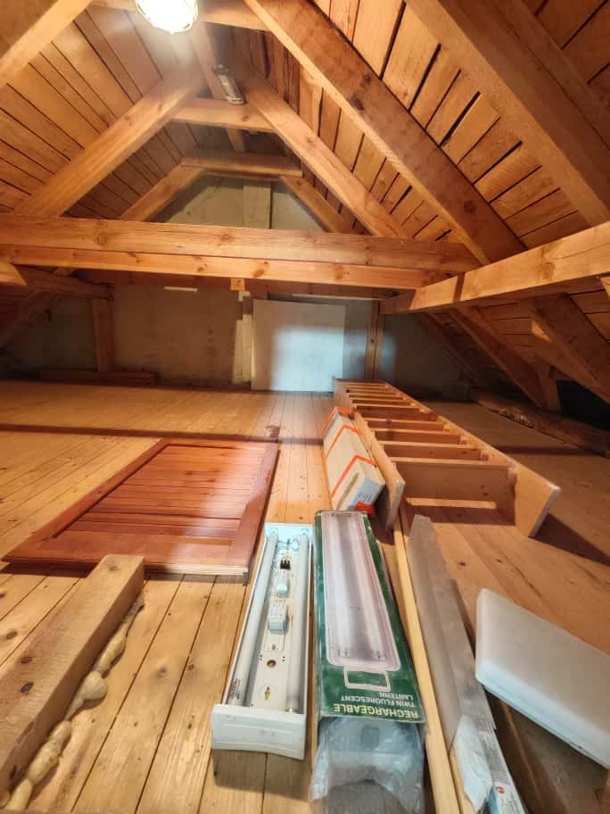 ZREKONŠTUOVANÉ PRIESTORY pre vašu kanceláriu a bývanie - 11