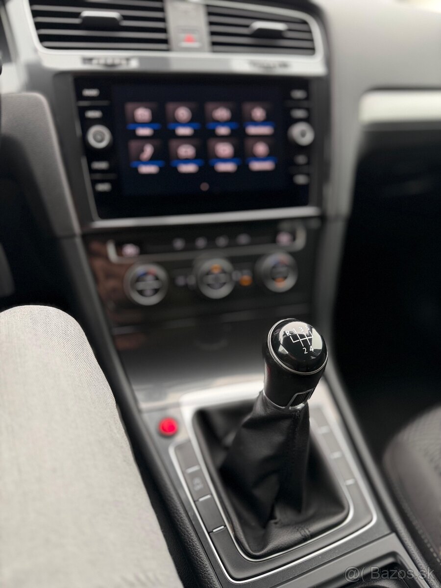 VW Golf Variant 1.6tdi 2018 - 11