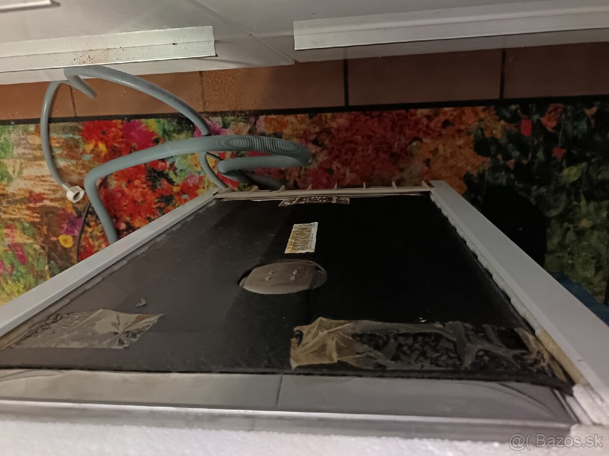 Úzka 45 cm umývačka riadu beko - 11