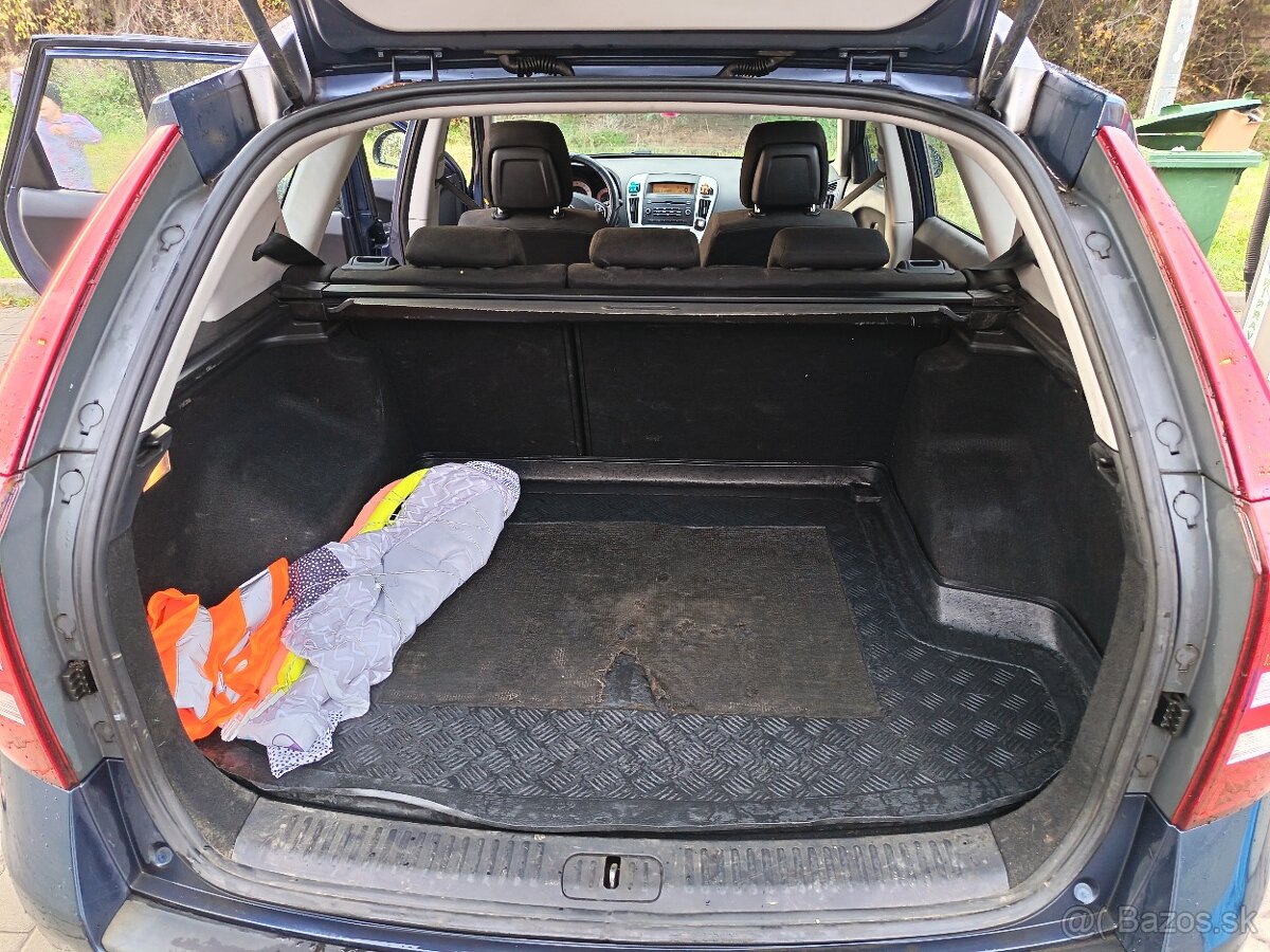 Kia ceed sw 1.6 CRDi - 11