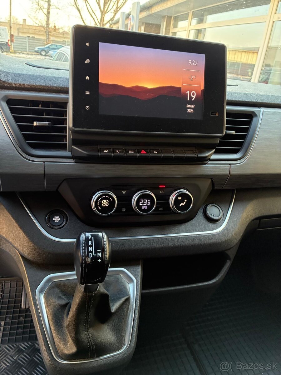 RENAULT TRAFIC SPACECLASS Blue dCi 150 AT 8 miest - 11