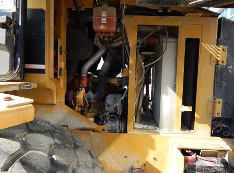 Kolový nakladač CAT 924G - 11