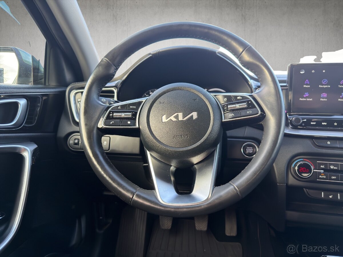 Kia Ceed 1.5 T-GDi Platinum - 11