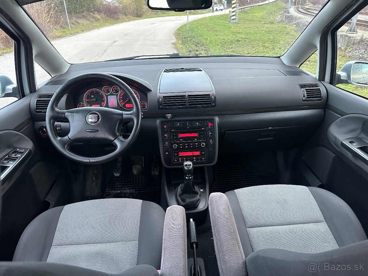 SEAT Alhambra 1,9tdi 85kw 7miestne - 11