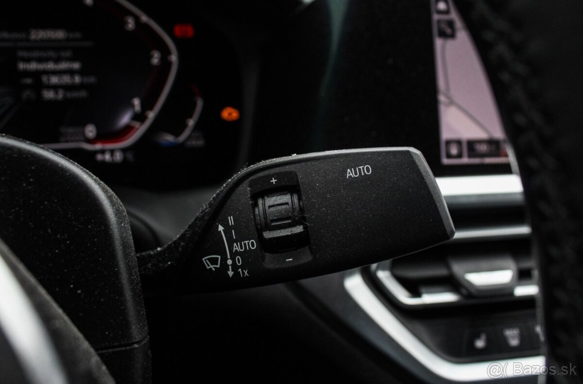 BMW Rad 3 320d xDrive A/T MPacket. AJ NA SPLÁTKY - 11