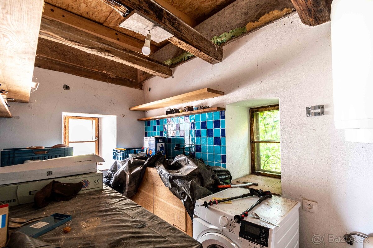 BEDES | Tradičný rodinný dom v rekonštrukcií, obec Šútovce - 11