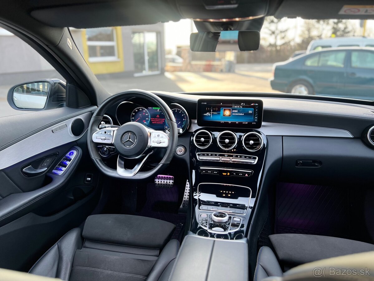 Mercede-Benz C300de - 11