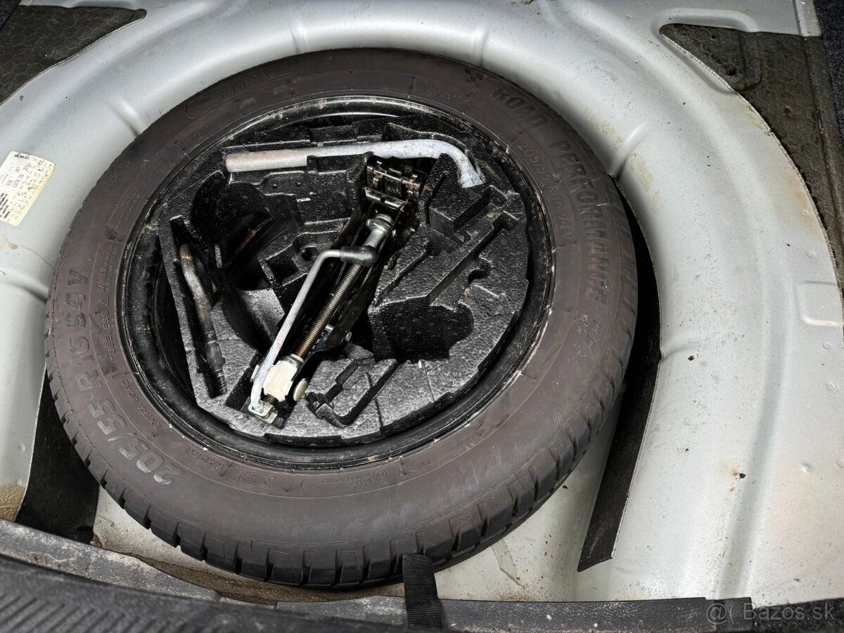 Volkswagen Jetta - 11