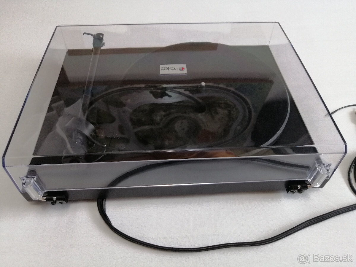 PRO-JECT DEBUT III - HIFI gramofón - 11