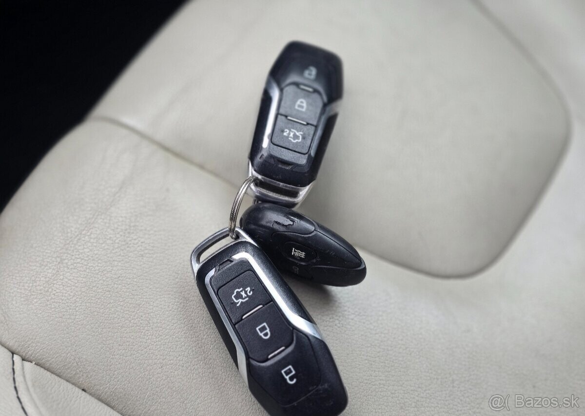 Ford S-Max 2.0 TDCi – 110 kW, 06/2016, výborný stav ✅ - 11