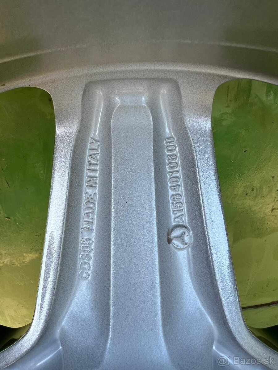 Zimná sada disky Mercedes GLA, r19, 235/45R19 - 11