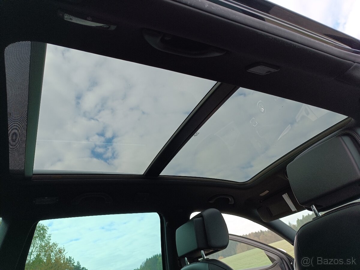 Volkswagen Passat Alltrack 4x4 Manuál 2,0TDi - 11