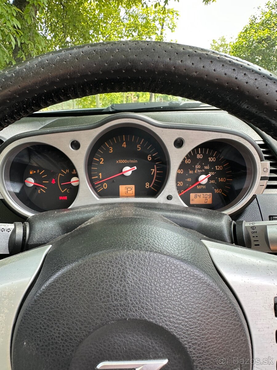 Nissan 350z roadster - 11