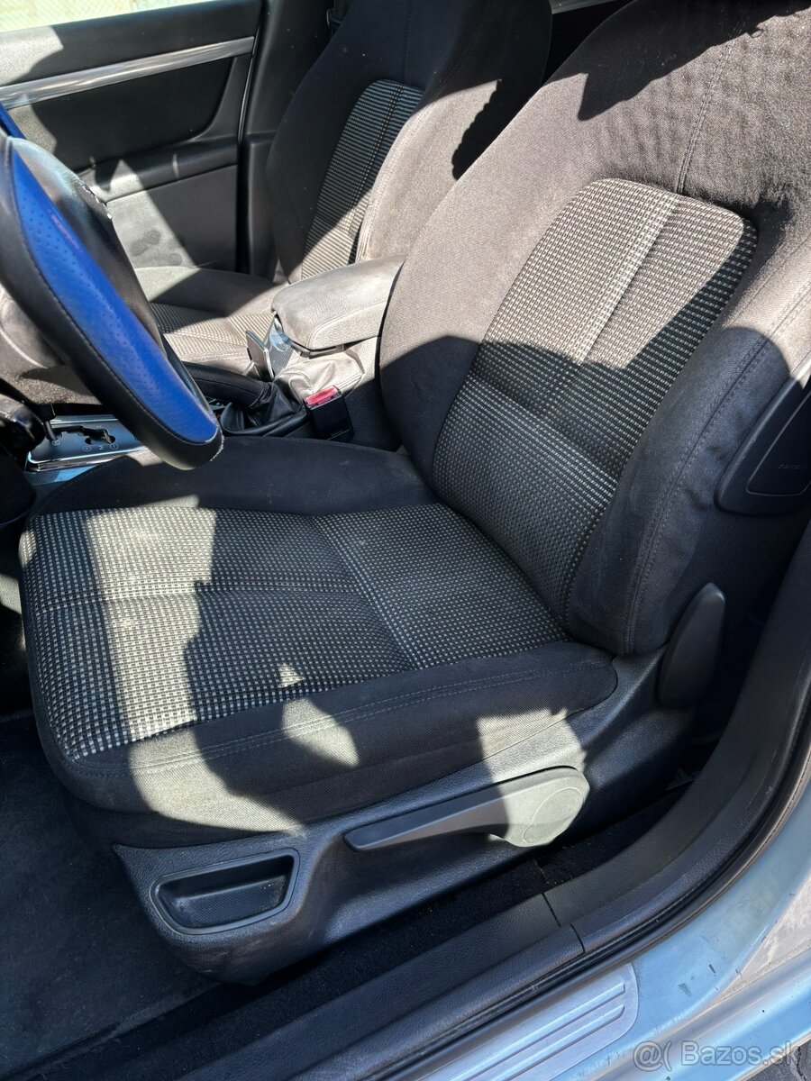 407 SW, 2.0 HDi, 103kWt, 2006 - 11