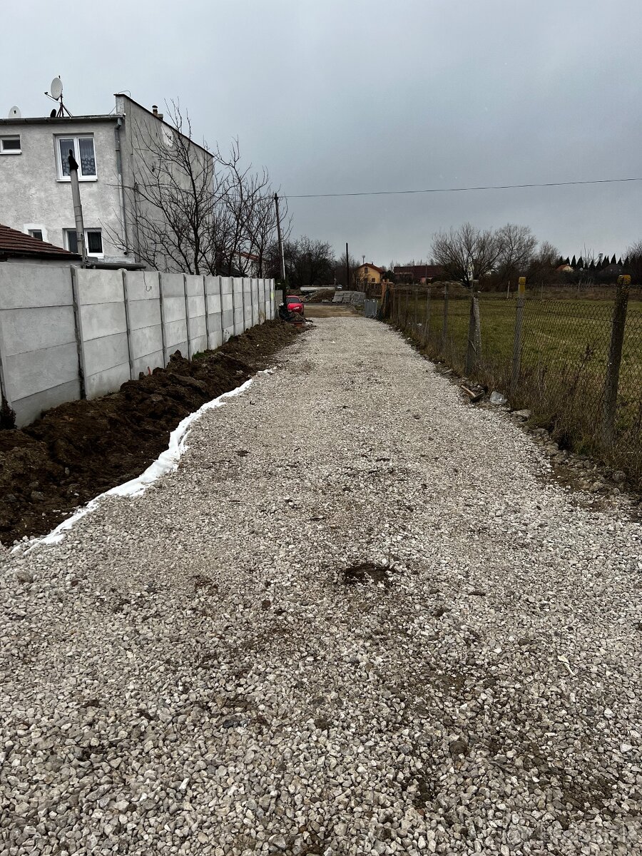 Predám rozostavaný luxusný RD v obci OPOJ - 11