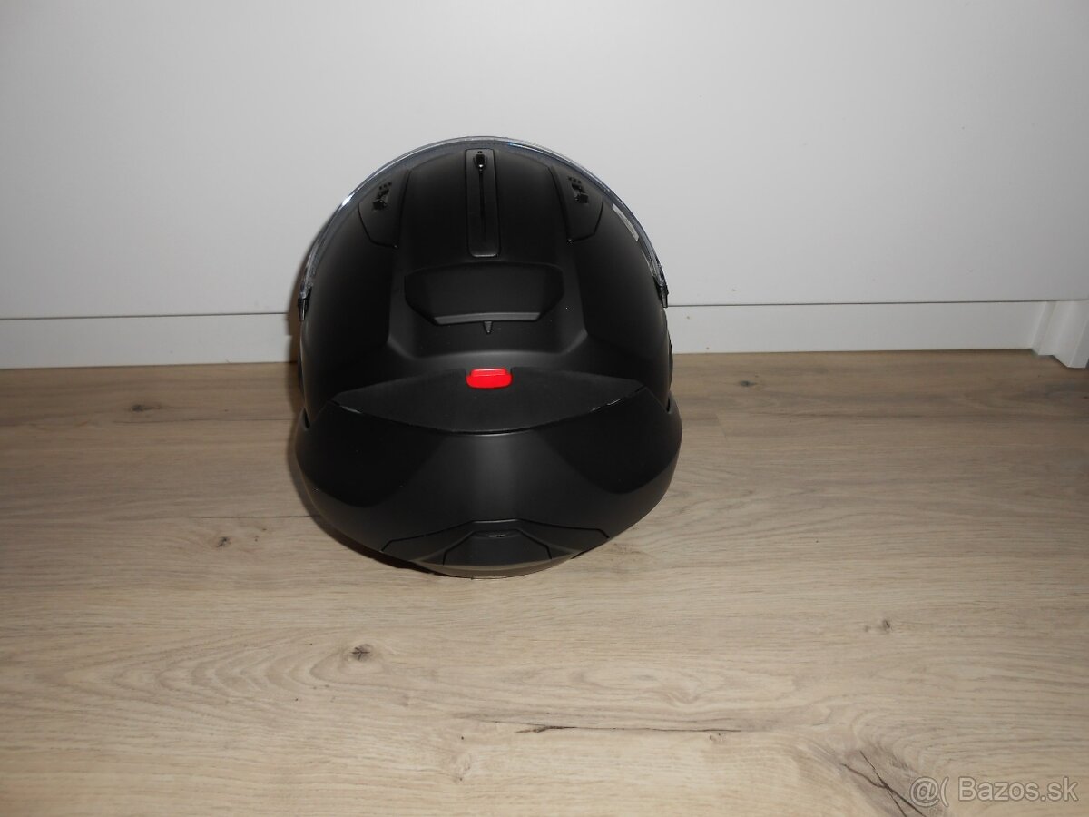 Predam krasnu novu moto prilbu znacky SHARK SPARTAN GT BLANK - 11