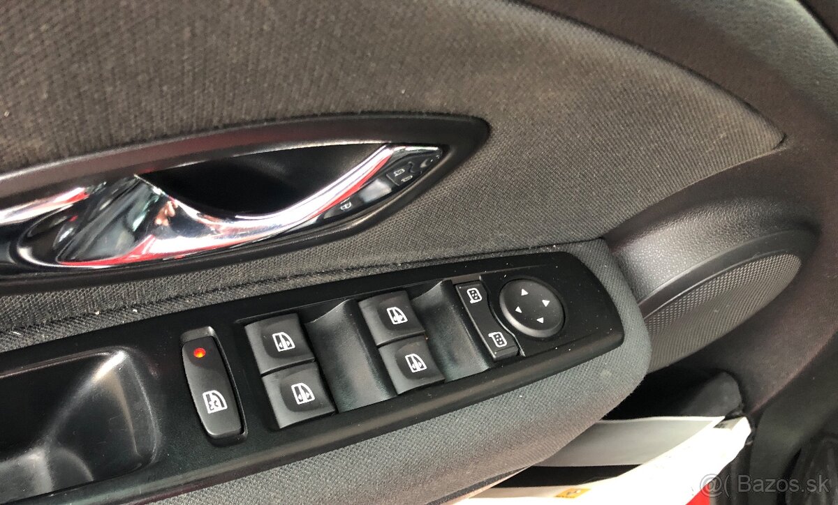 Renault megane combi 2015 - 11