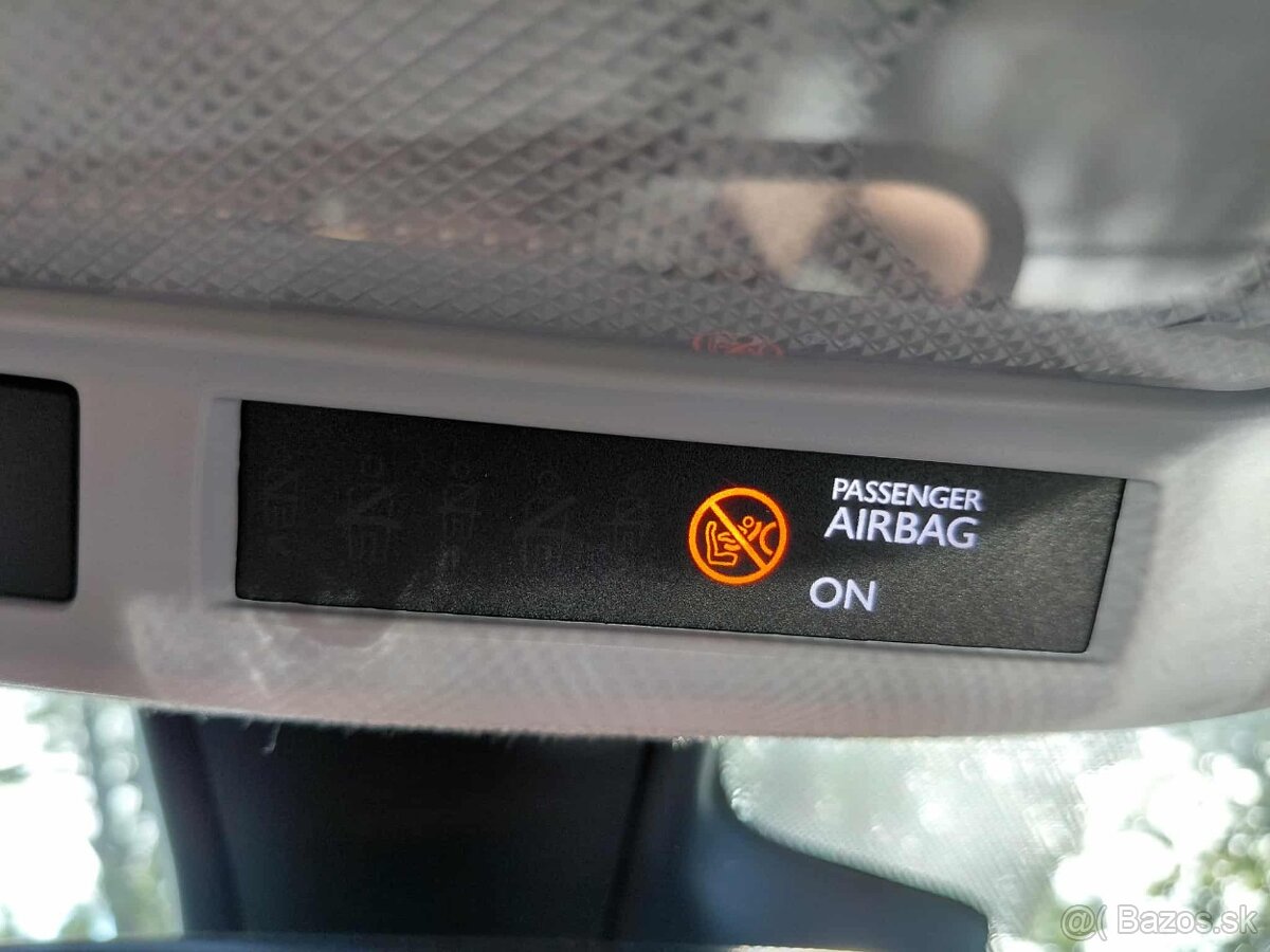 Predám Opel Crossland 1,2 benzín - 81 kw - 11