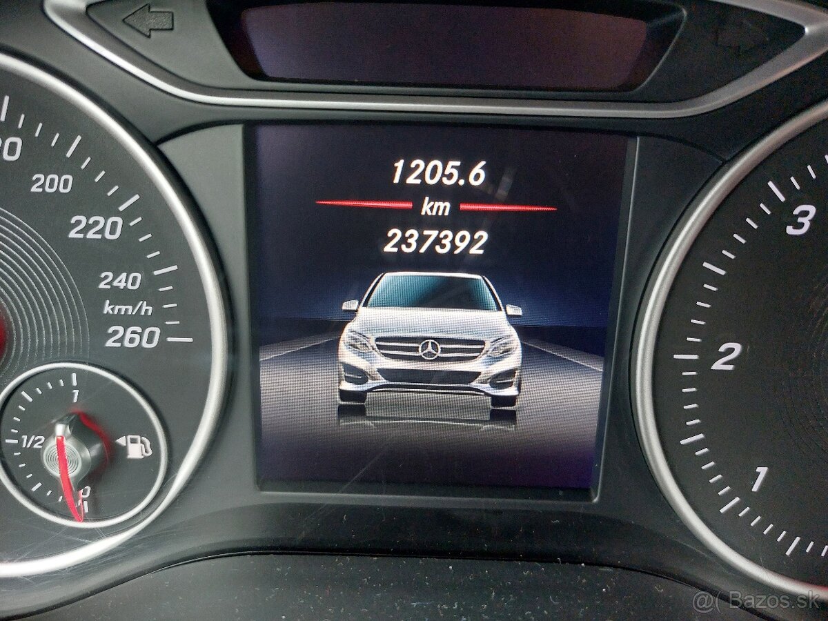 Mercedes-Benz B trieda 180 d A/T - 11