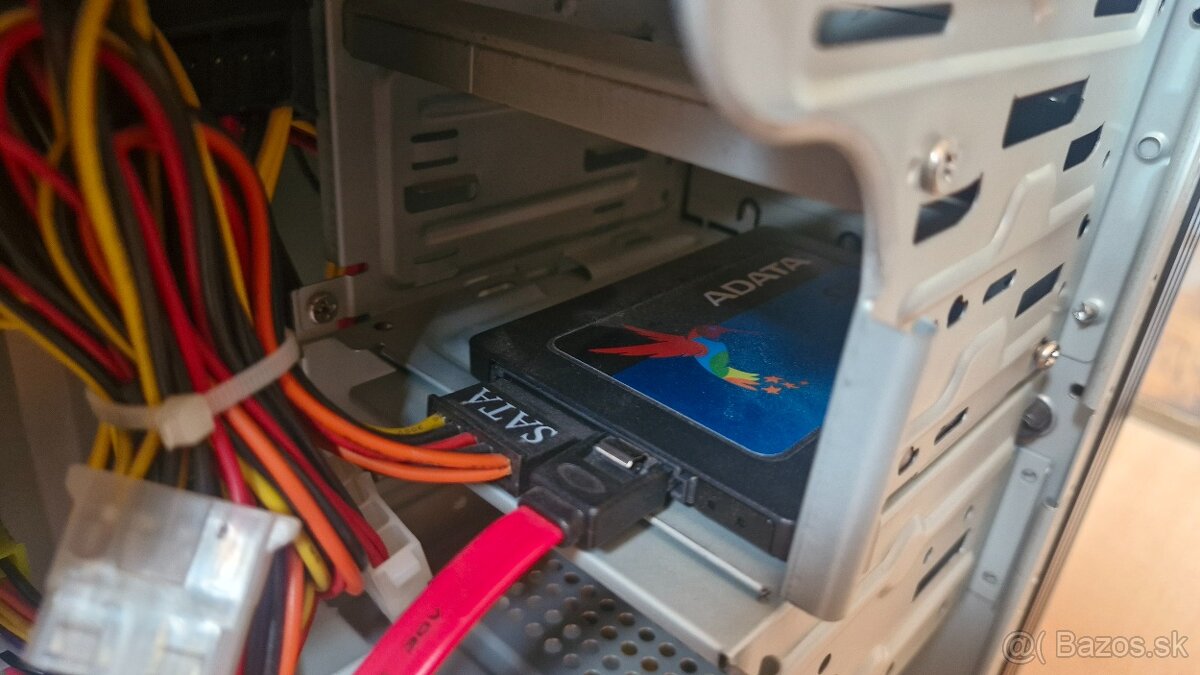 PREDÁM STOLNY PC WIN10 64BIT - 11