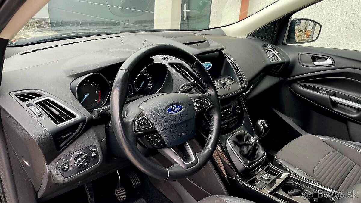 FORD KUGA - PREDAJ AJ NA SPLÁTKY - 11