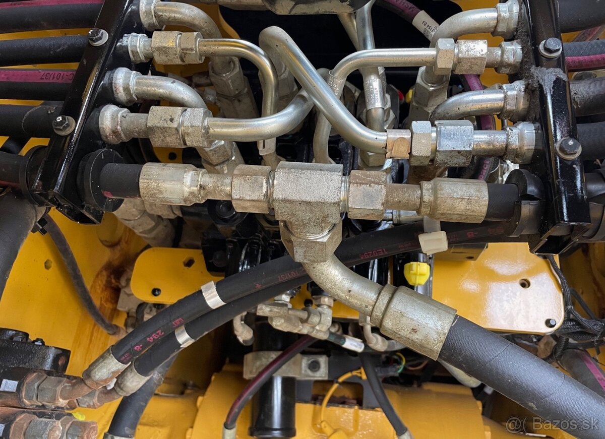 Caterpillar Cat 444F2 - 11