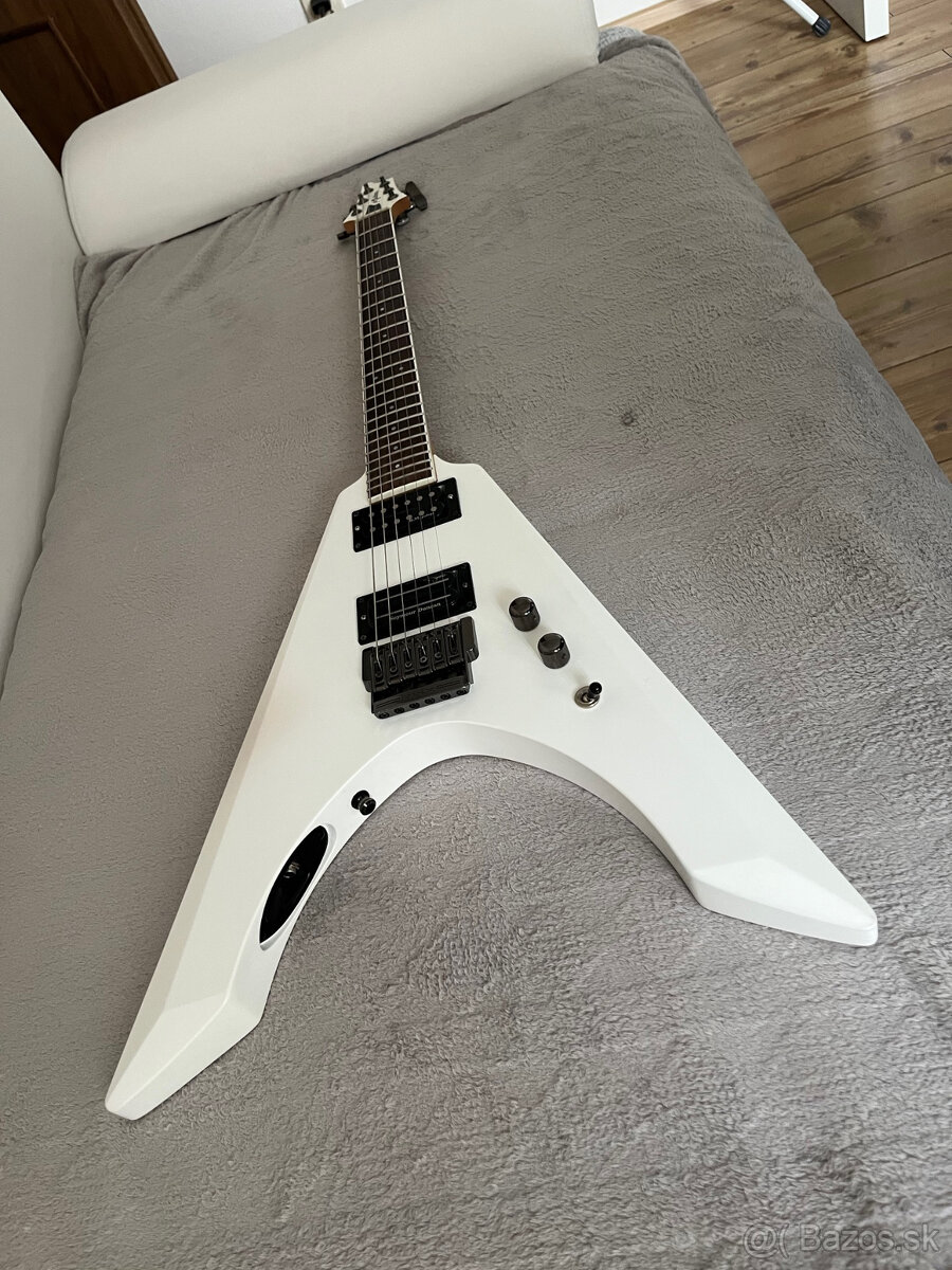 PK Guitars "V"- čko - 11
