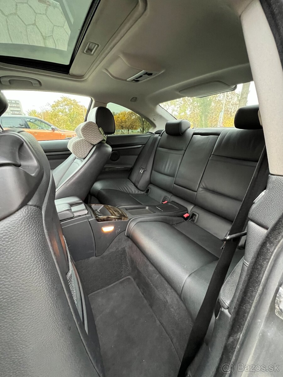 BMW E92 325d - r 2010 M57 - 11