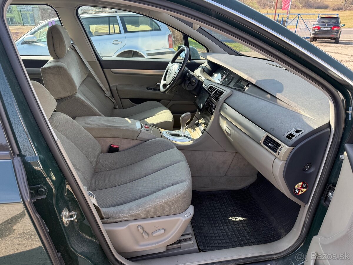 Renault Vel Satis 3.0 dCi V6 Initiale A/T - 11