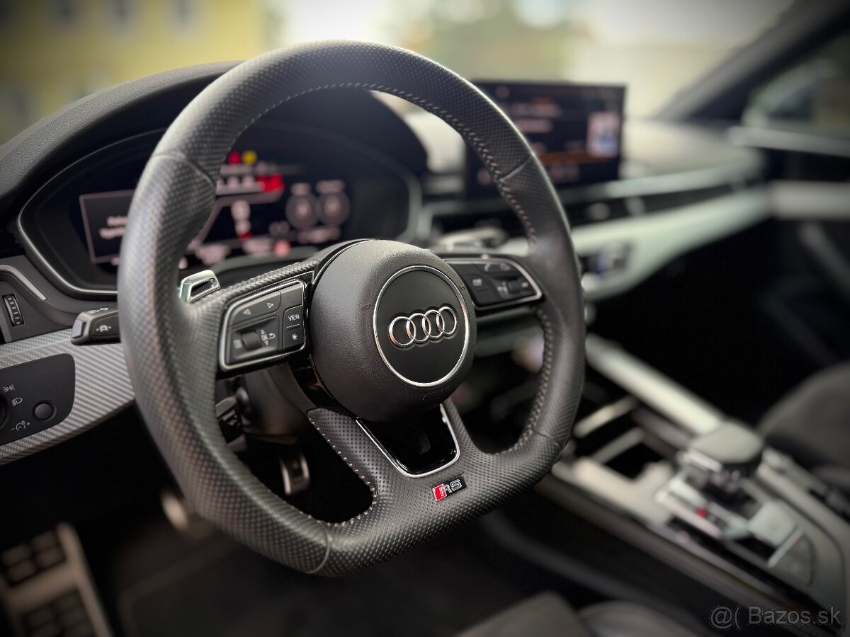 Audi RS4 COMPETITION MATRIX VIRTUAL Red/Black - 11