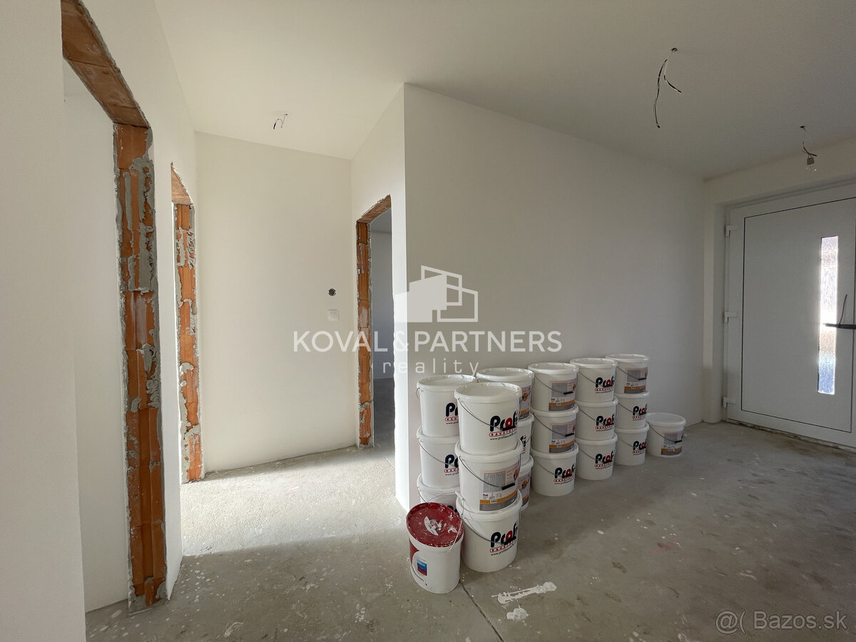 4 izbová novostavba Bungalovu - Veľké Zálužie - 11