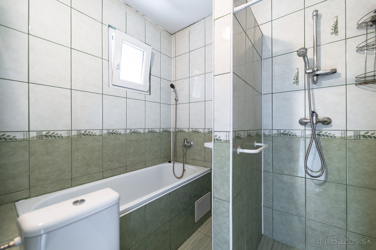 Rodinný dom, Kapoňa - 11