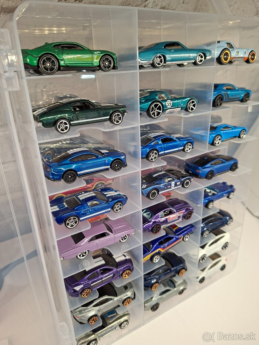 Hot wheels kufrik USA modely - 11