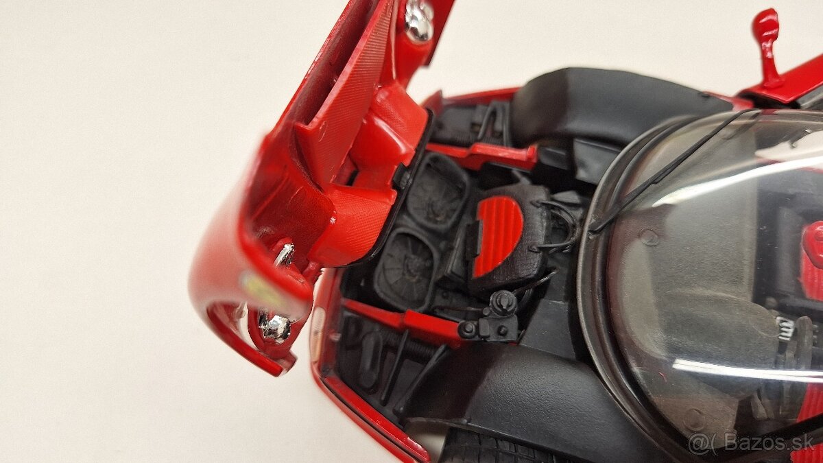 1:18 FERRARI F50 CABRIO - 11